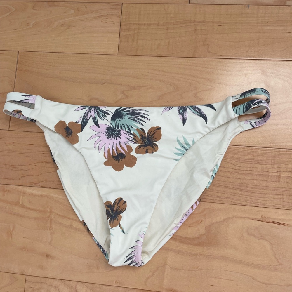 Rvca Bikini Bottom - image 1